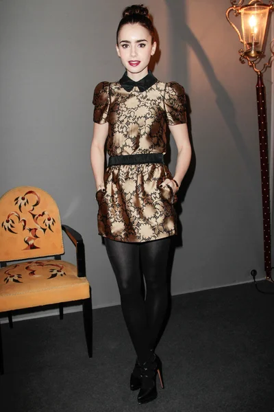 Look 12